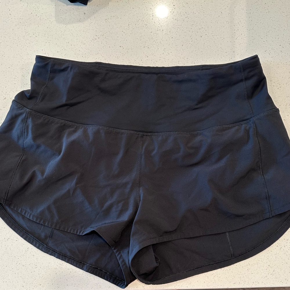 Lululemon Speed-Up high-rise lined short
